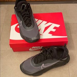 Nike Air Max 2090